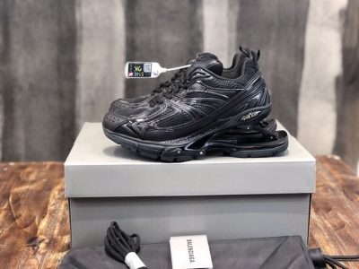 balenciaga-x-pander-sneaker-in-black-bla041-p7lso.jpeg