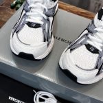 BALENCIAGA X-PANDER SNEAKER IN OFF WHITE – BLA042