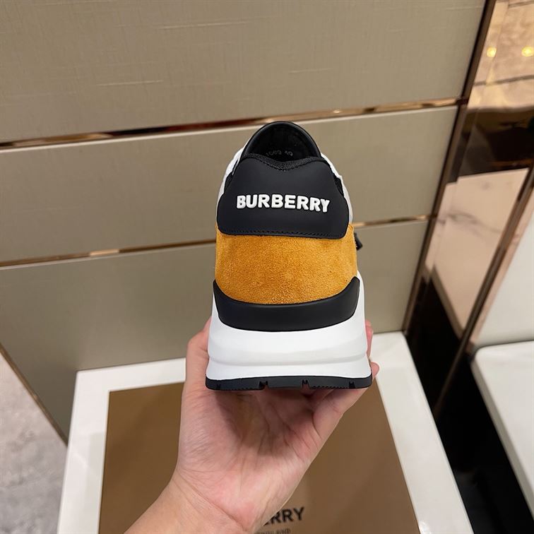 BURBERRY LOGO-STRAP LOW-TOP SNEAKERS – BBR025