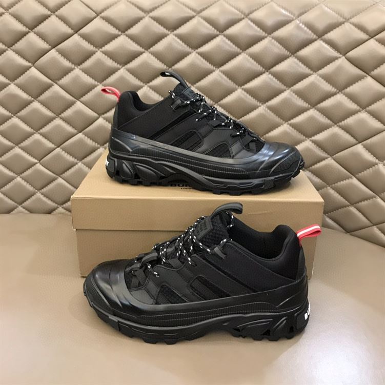BURBERRY UNION VINTAGE SNEAKERS – BBR004