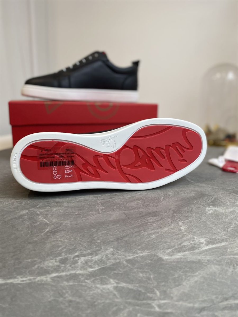 CHRISTIAN LOUBOUTIN F.A.V FIQUE A VONTADE – CLS035