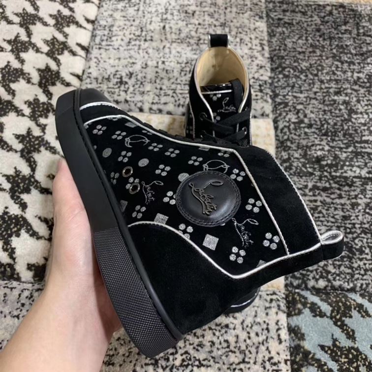 CHRISTIAN LOUBOUTIN HIGH TOP SNEAKER – CLS005