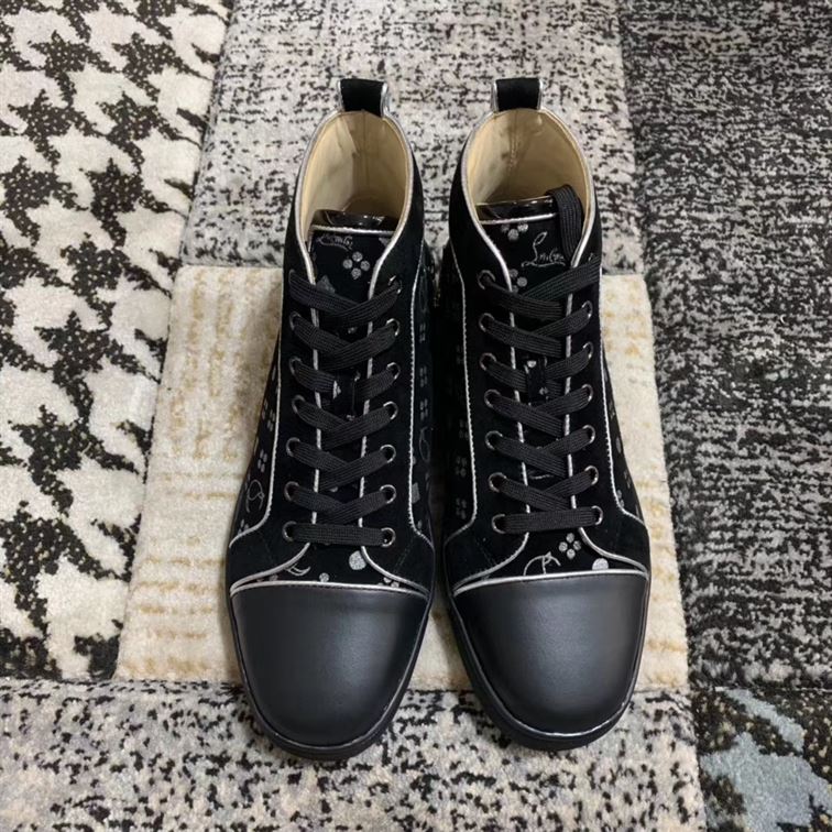 CHRISTIAN LOUBOUTIN HIGH TOP SNEAKER – CLS005