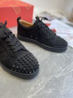 CHRISTIAN LOUBOUTIN LOW TOP SNEAKER – CLS001