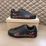 CHRISTIAN LOUBOUTIN LOW TOP SNEAKER – CLS020