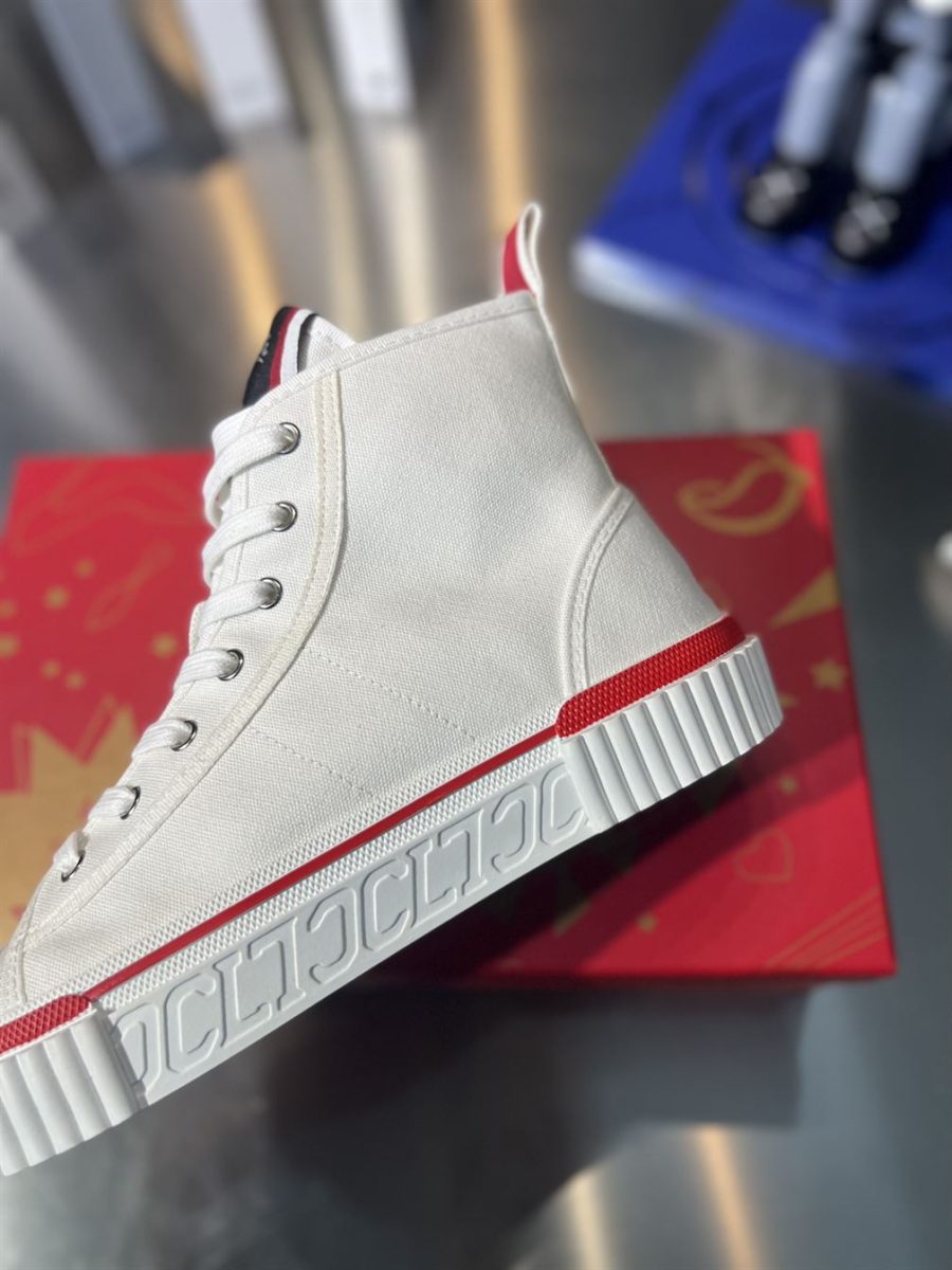 CHRISTIAN LOUBOUTIN PEDRO JUNIOR HIGH-TOP SNEAKERS – CLS026