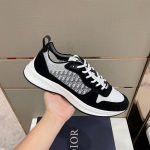 DIOR B25 RUNNER SNEAKER – DO067