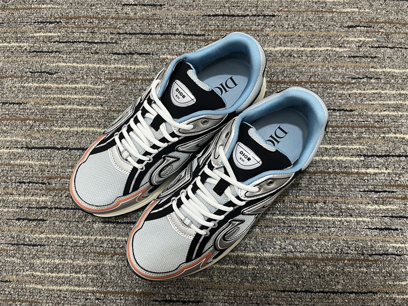 DIOR B30 SNEAKER GRAY MESH WITH SILVER-TONE AND DEEP GRAY TECHNICAL FABRIC – DO107