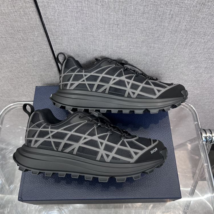 DIOR B31 RUNNER SNEAKER BLACK – DO095