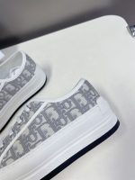 DIOR WALK’N’DIOR SNEAKER – DO124