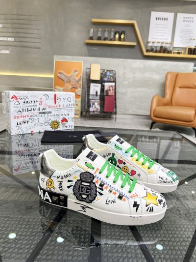 dolce-amp-gabbana-graffiti-print-low-top-sneakers-dg023-d2jt0.jpg