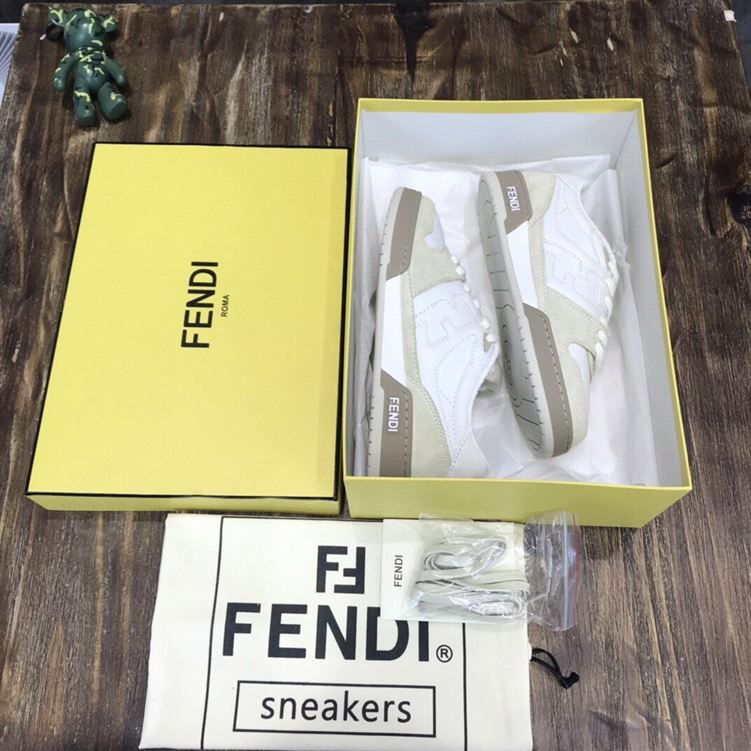 FENDI MATCH LOW-TOP SNEAKERS IN WHITE SUEDE – FDS004