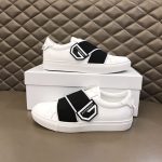 GIVENCHY ELASTICATED LOGO STRAP SNEAKERS – GVC004