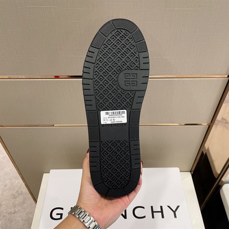 GIVENCHY G4 SNEAKERS IN LEATHER – GVC011