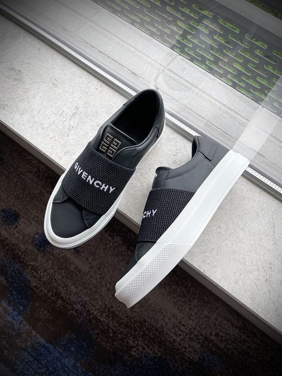 GIVENCHY SNEAKERS WITH ELASTIC BAND – GVC002