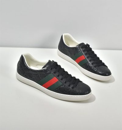 gucci-ace-signature-sneaker-black-gcc028-lap4f.jpeg