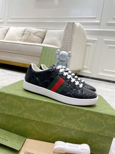 gucci-ace-singnature-sneaker-gcc076-f8bqt.jpg