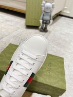 GUCCI ACE SNEAKER WHITE LEATHER WITH BEE – GCC087