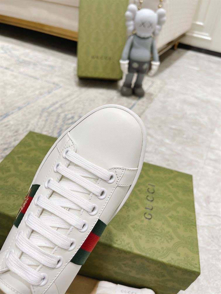 GUCCI ACE SNEAKER WHITE LEATHER WITH BEE – GCC087
