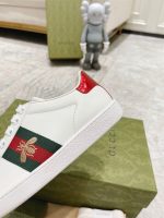 GUCCI ACE SNEAKER WHITE LEATHER WITH BEE – GCC087