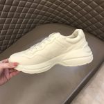 GUCCI RHYTON LOGO PRINT LOW TOP LEATHER TRAINERS – GCC009