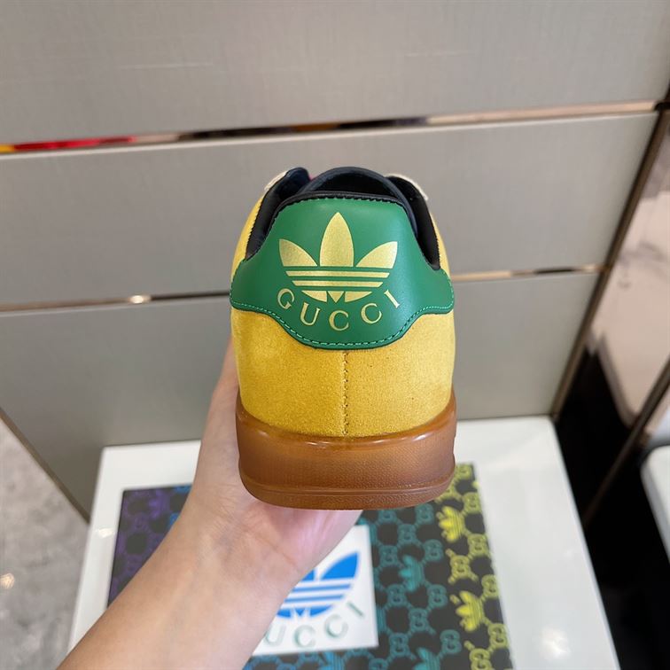 GUCCI X ADIDAS MEN’S GAZELLE SNEAKER – GCC067