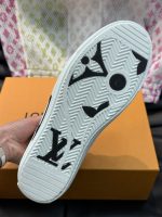 LOUIS VUITTON CHARLIE SNEAKER – LVS156