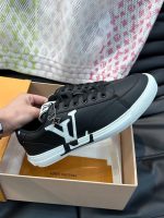 LOUIS VUITTON CHARLIE SNEAKER – LVS157