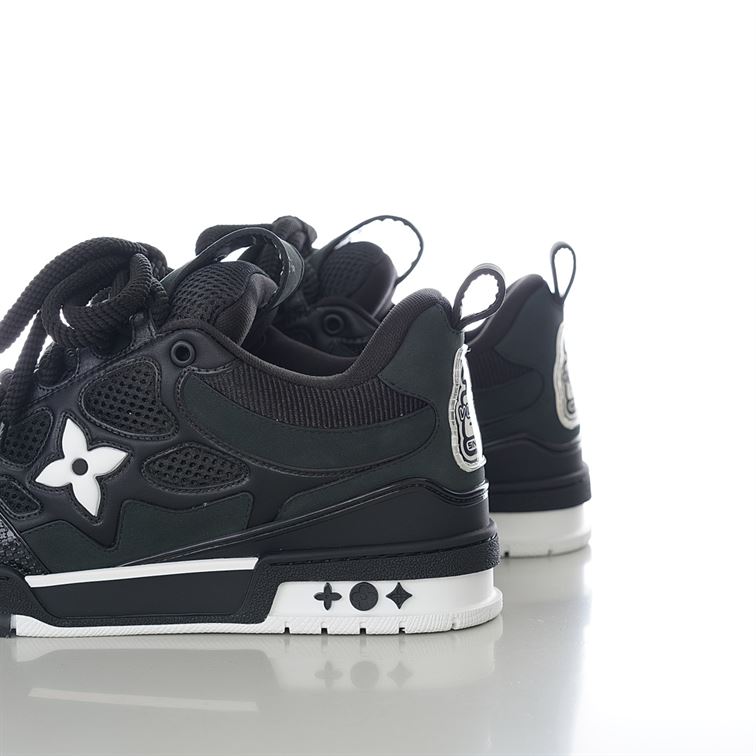 LOUIS VUITTON LV SKATE SNEAKER IN BLACK – LVS143