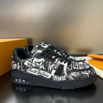 LOUIS VUITTON LV TRAINER COMIC MOTIFS BLACK WHITE – LVS146