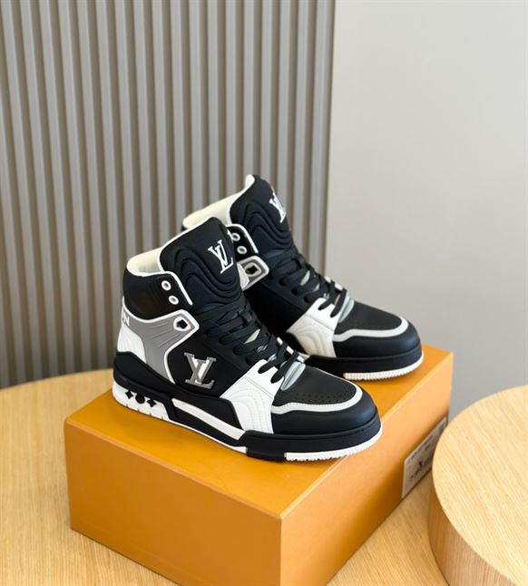 LOUIS VUITTON LV TRAINER SNEAKER BOOT – LVS174