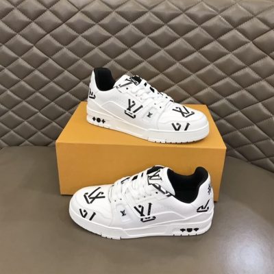 louis-vuitton-lv-trainer-sneaker-lvs054-8cz9x.jpeg