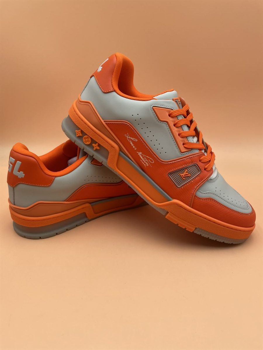 LOUIS VUITTON LV TRAINER SNEAKER – LVS061