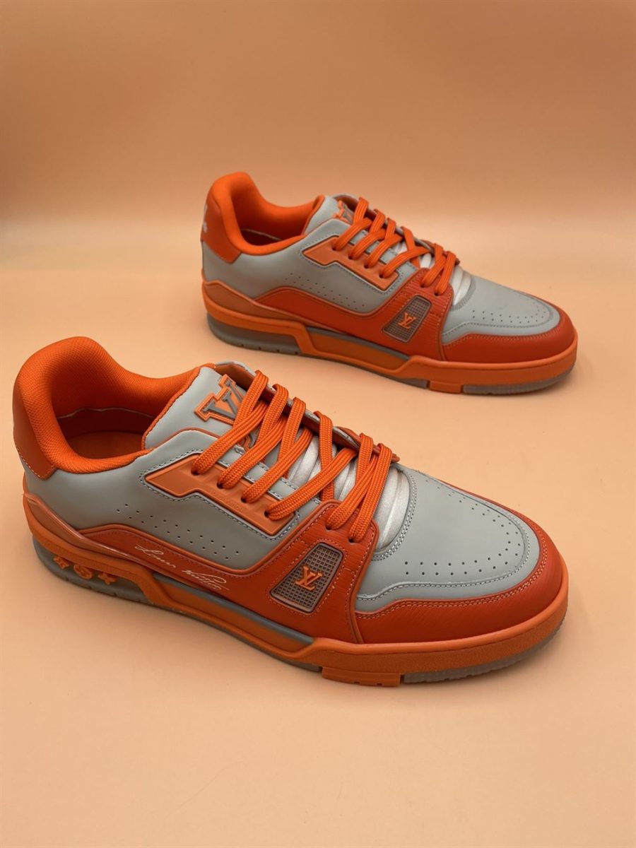 LOUIS VUITTON LV TRAINER SNEAKER – LVS061