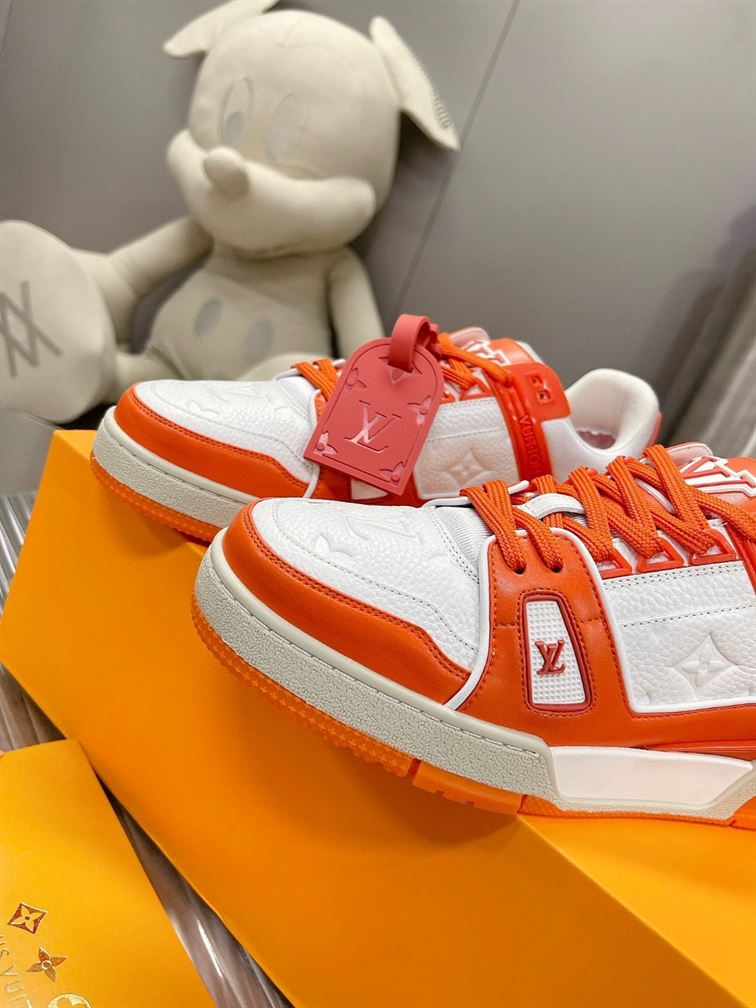 LOUIS VUITTON LV TRAINER SNEAKER – LVS160