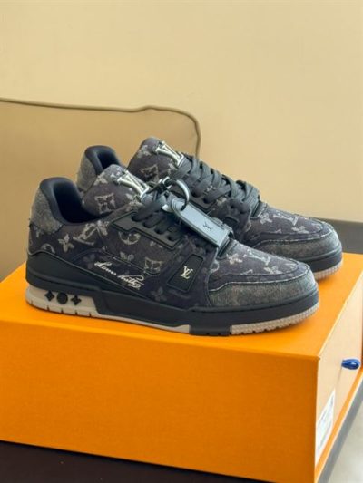 louis-vuitton-lv-trainer-sneaker-lvs171-7t39h.jpg