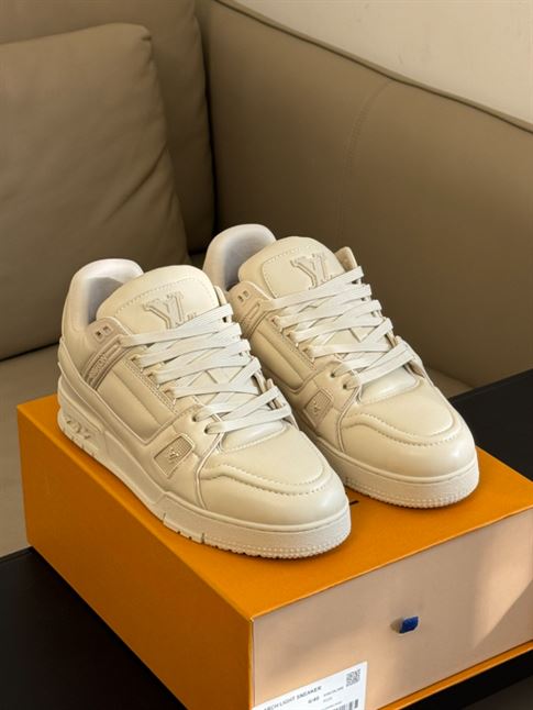 LOUIS VUITTON LV TRAINER SNEAKER – LVS180