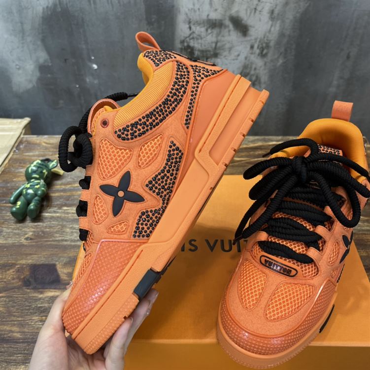 LOUIS VUITTON LVSK8 SNEAKER – LVS076