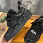 LOUIS VUITTON SNEAKER – LVS078