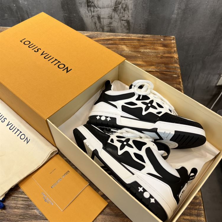 LOUIS VUITTON LVSK8 SNEAKER – LVS079