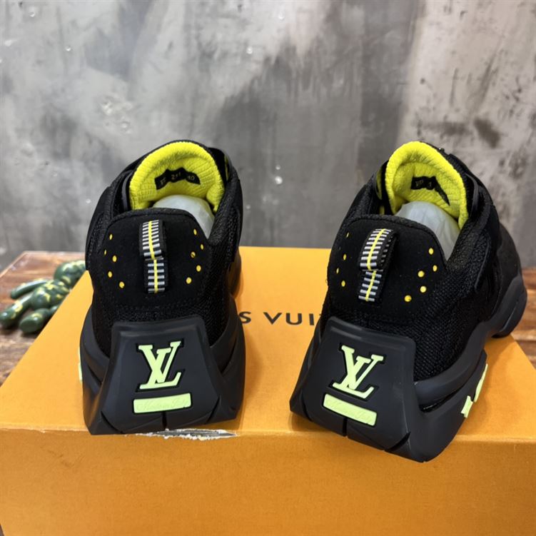 LOUIS VUITTON MILLENIUM SNEAKER – LVS065