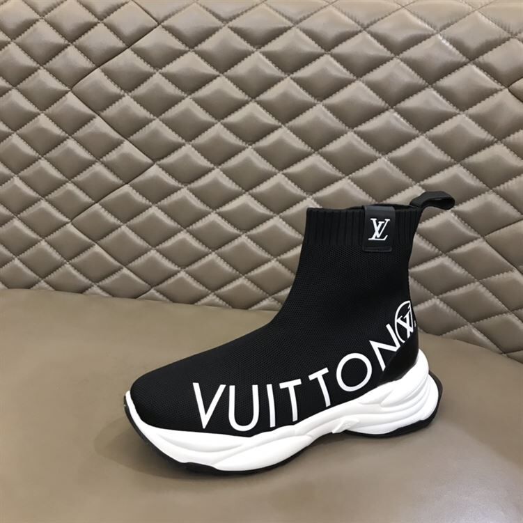 LOUIS VUITTON RUN 55 SNEAKER BOOT IN BLACK – LVS086