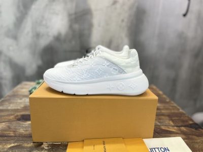louis-vuitton-show-up-sneaker-lvs088-hc5s6.jpeg