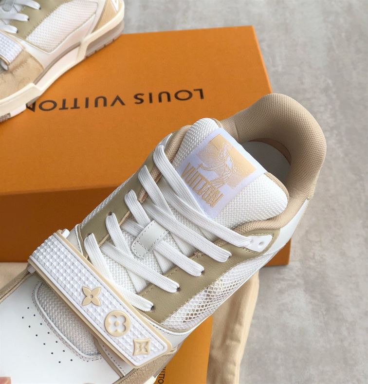 LOUIS VUITTON TRAINER BEIGE WHITE – LVS014