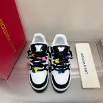 LOUIS VUITTON TRAINER MAXI LOW-TOP SNEAKERS IN WHITE AND BLACK – LVS116