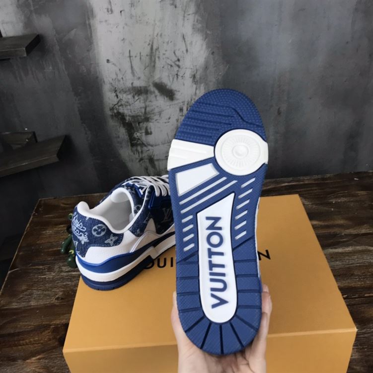 LOUIS VUITTON TRAINER SNEAKER – LVS031