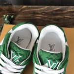 LOUIS VUITTON TRAINER SNEAKER – LVS032