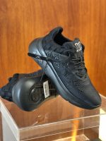 LOUIS VUITTON TRAINER SNEAKER – LVS081