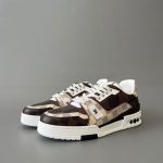 LOUIS VUITTON TRAINER SNEAKER – LVS120