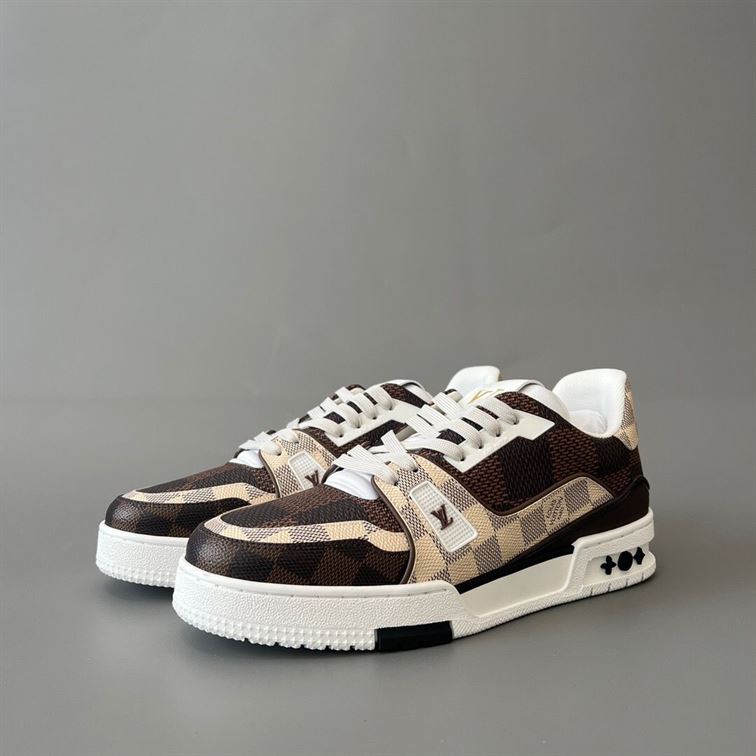 LOUIS VUITTON TRAINER SNEAKER – LVS120